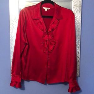 St John 95% silk Blouse with Ruffle detail front and sleeves. Size 8 True Red